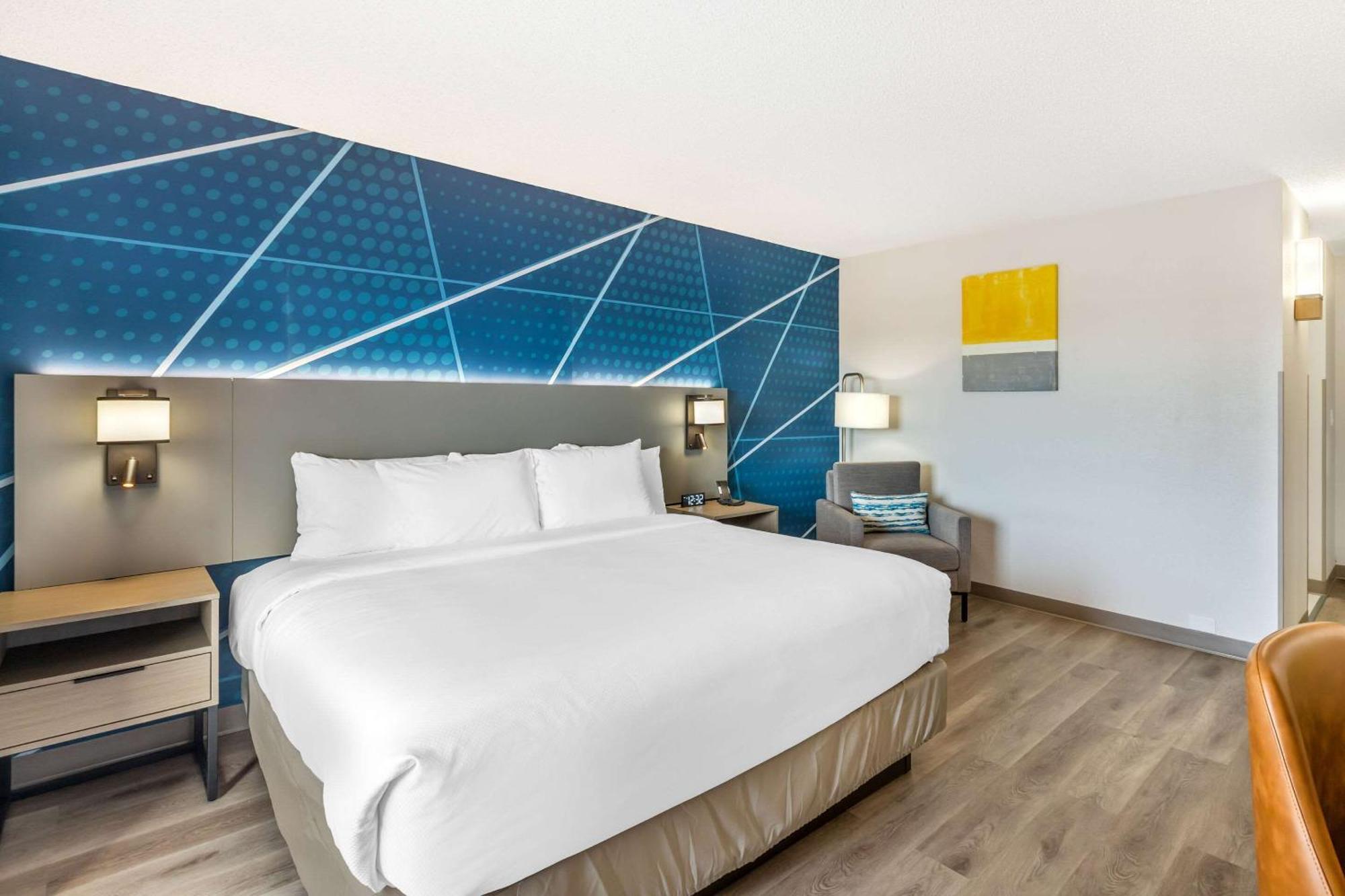 Comfort Inn & Suites Arlington Heights - Buffalo Grove エクステリア 写真