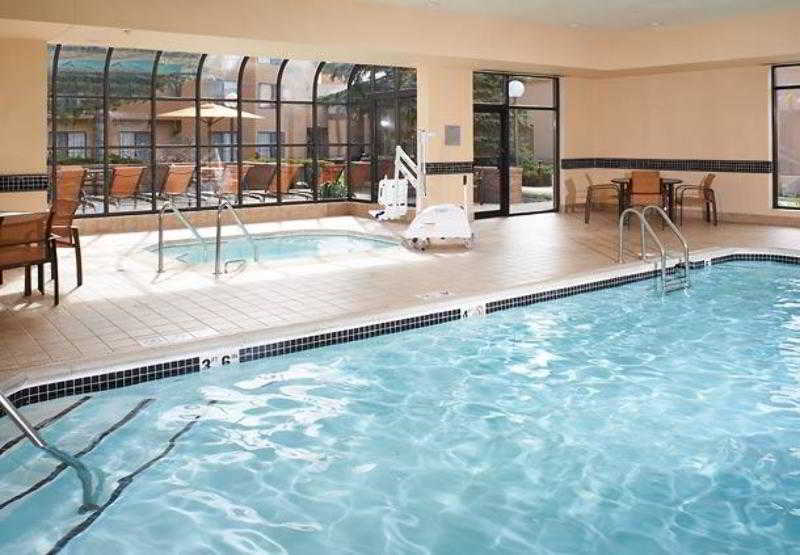 Comfort Inn & Suites Arlington Heights - Buffalo Grove エクステリア 写真